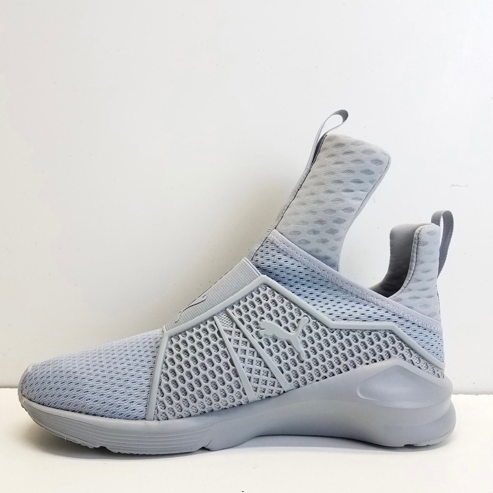 PUMA X FENTY By RIHANNA women BLUE /GRAY. WHITE . Sz 9M. NWT